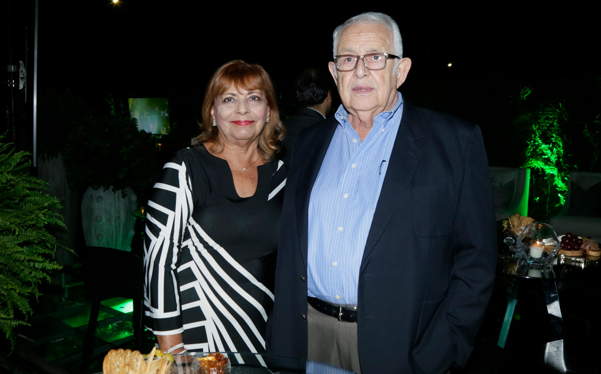 Silvia de Valenzuela y Héctor Valenzuela / Foto: Omar Valdez