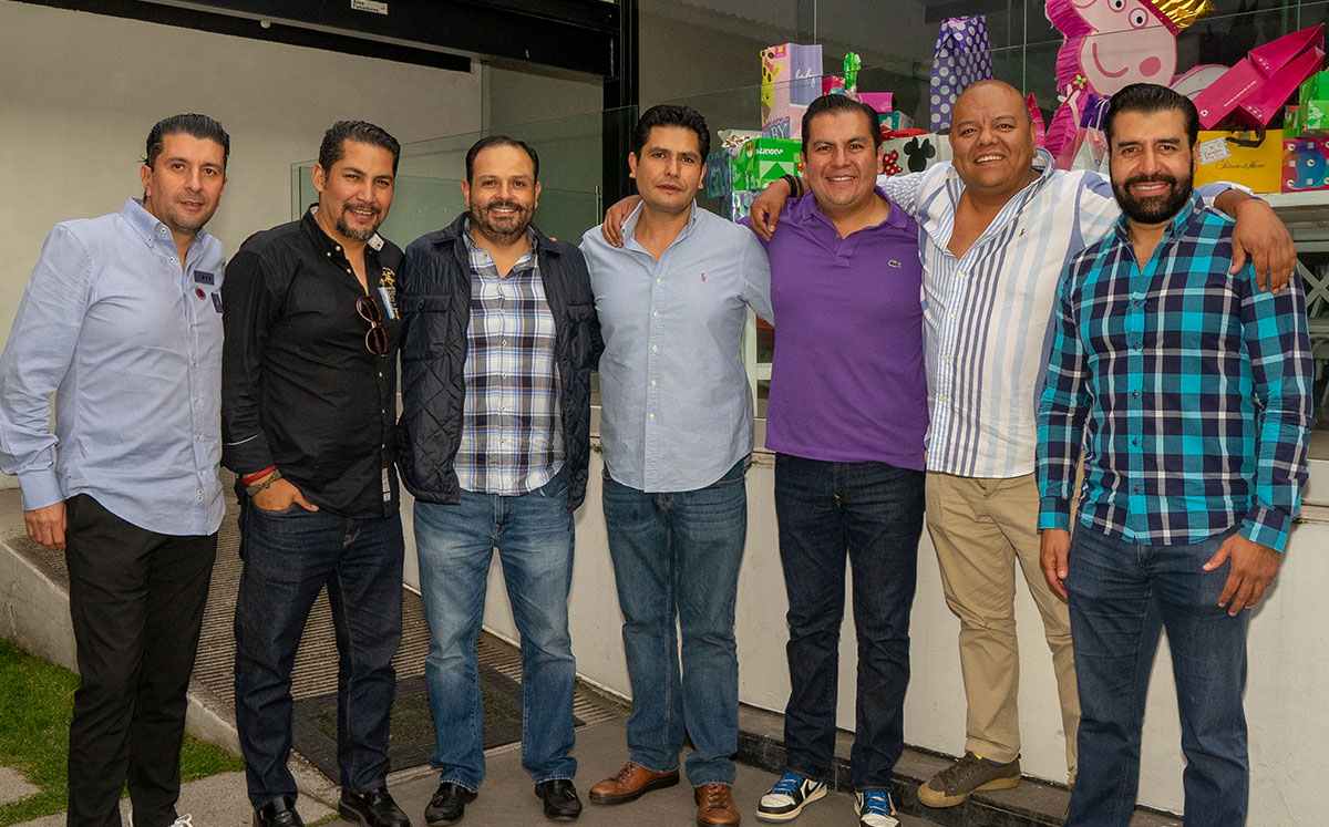Daniel Ramos, Francisco Ruiz, Ever Moreno, Carlos Romero, Israel Mercado, Mario Serrano y Mario Vallejo