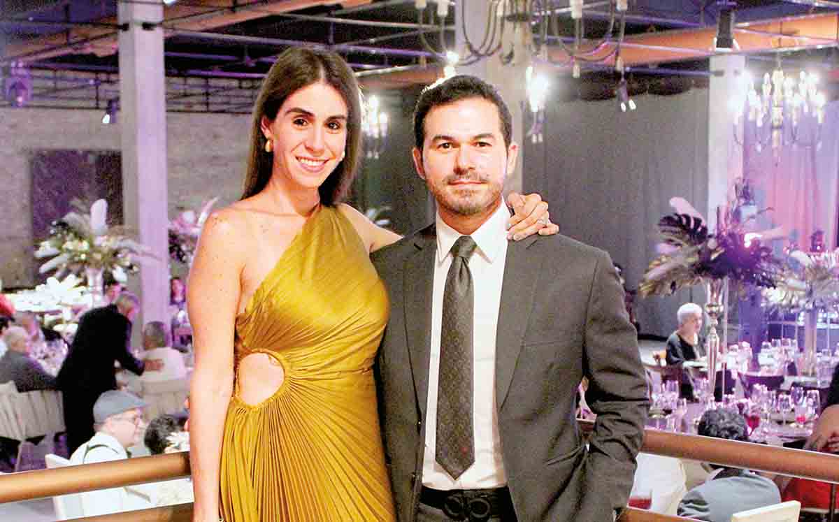 MERCEDES ORTIZ E IVAN GÓMEZ disfrutaron del Día del Médico