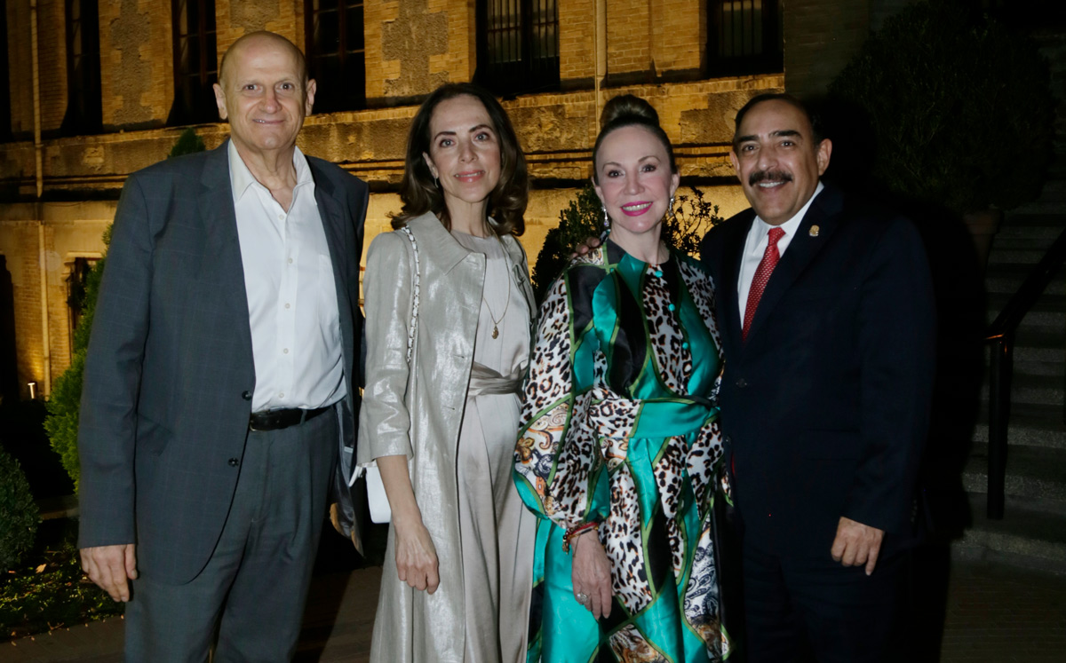 Alejandro Dieck, Susana Domínguez de Dieck, Sonia Garza de Ocampo y Jorge Ocampo / Foto: Omar Valdez