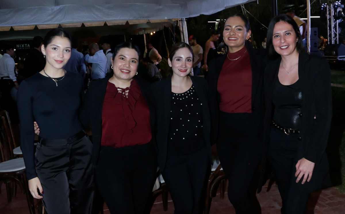 Alexa Berrueta, Alejandra González, Ilse Villarreal, Alejandra Villa y Aleyda Cabrera / Foto: Omar Valdez
