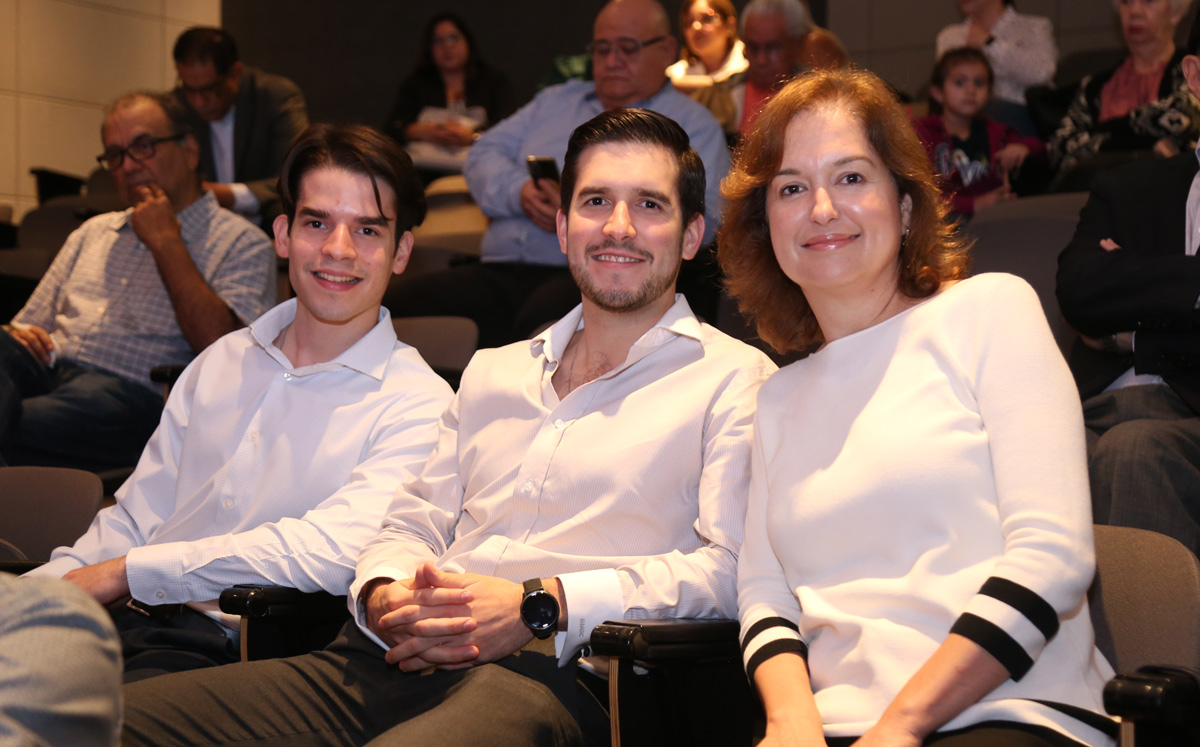 Diego De la Garza, Gustavo De la Garza y Rosalva Cantú de De la Garza / Foto: Roberto Alvarado