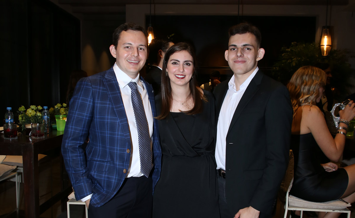 Ernesto, Amani y Fernando