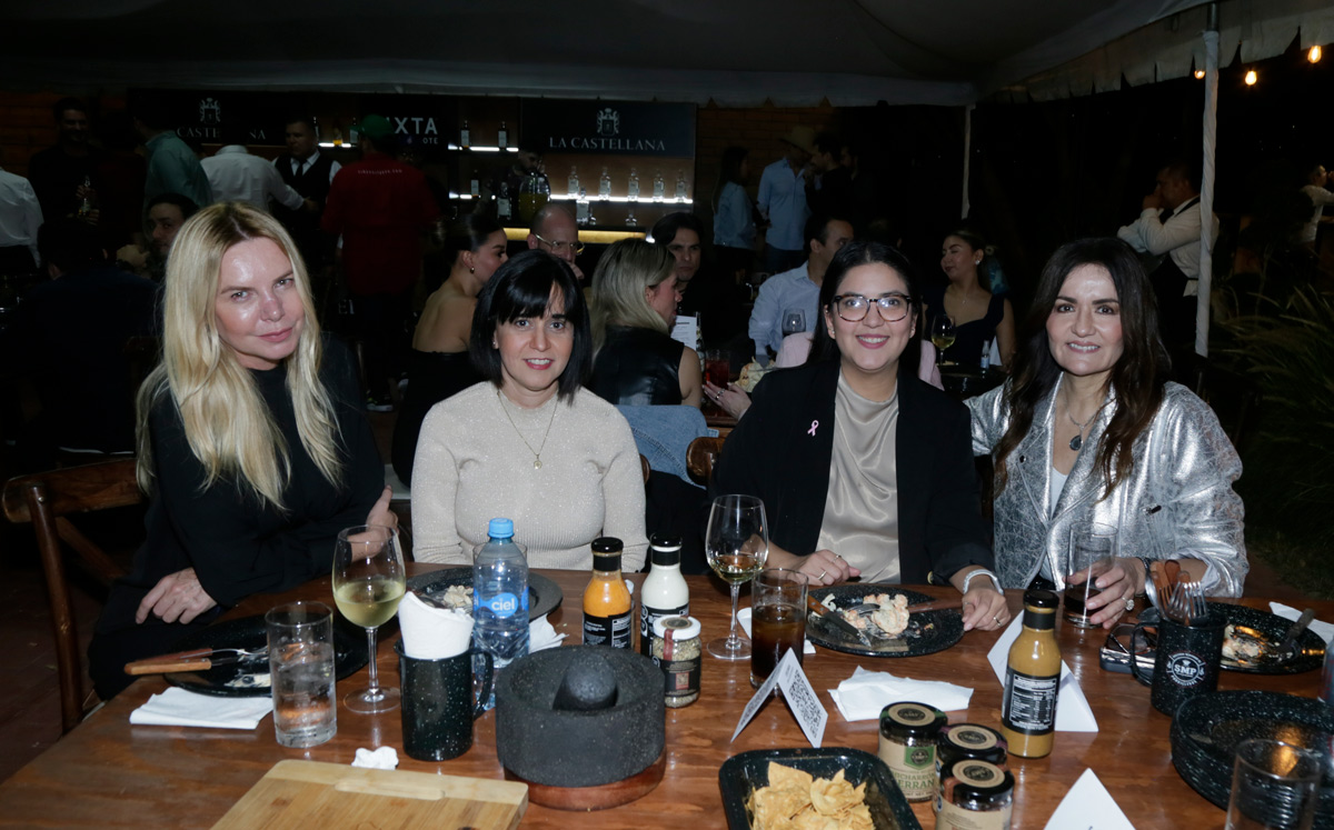 Liz Bonatto, Martha Naranjo, Marilú Miranda y Enedelia Salazar / Foto: Omar Valdez
