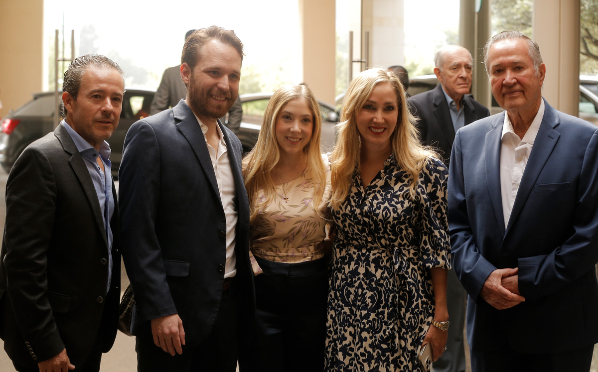 Luis Marroquín, Carlos Bremer, Melissa Marroquín, Isamar Gutiérrez y Lorenzo Gutiérrez / Foto: Daniel Saldívar