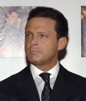 Paloma Cuevas reacciona al ver casa de Luis Miguel tras huracán Otis (Instagram/ Getty Images)