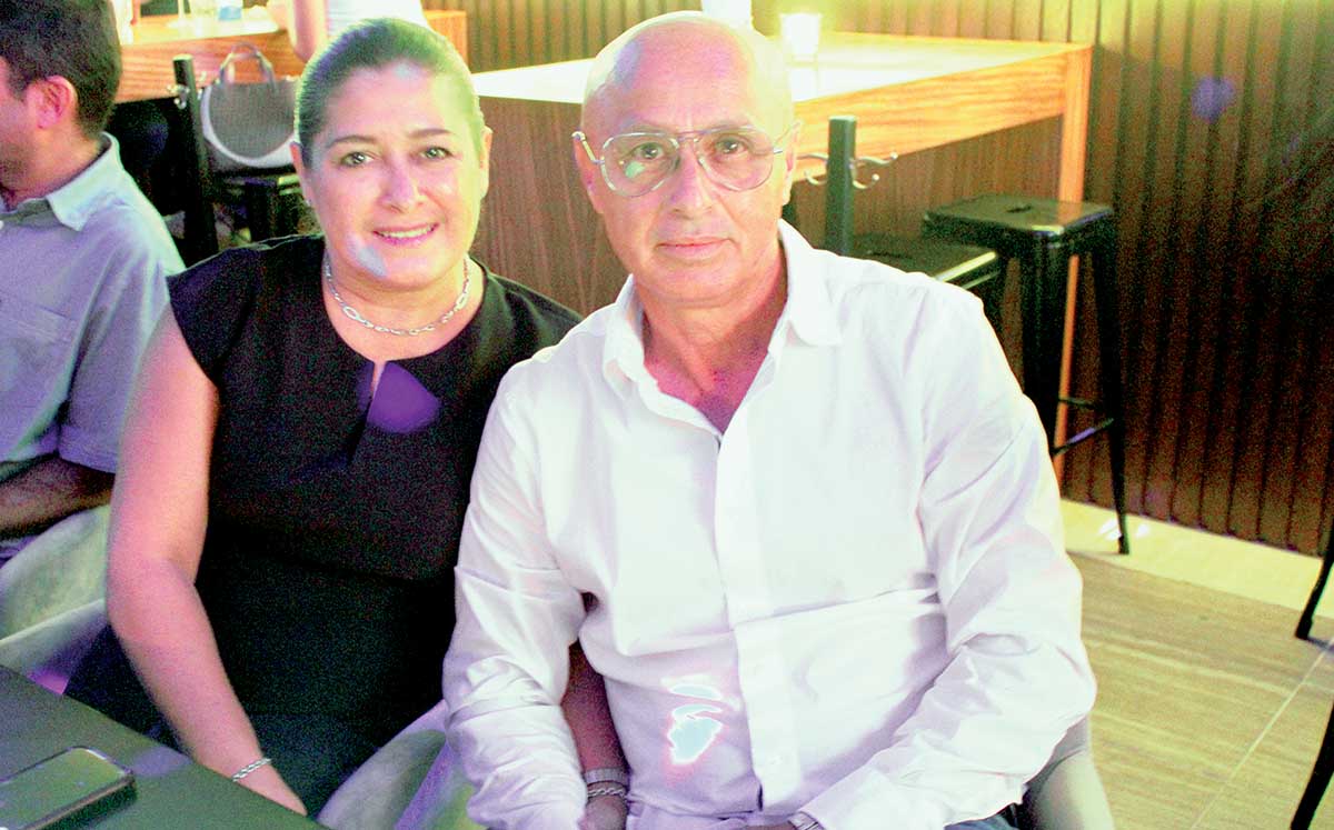 CLAUDIA ROCK Y SERGIO TORRES lucen geniales bajo nuestra lente