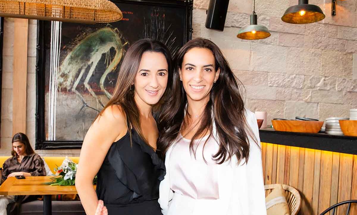 Paulina Gallegos y Ariella Laski