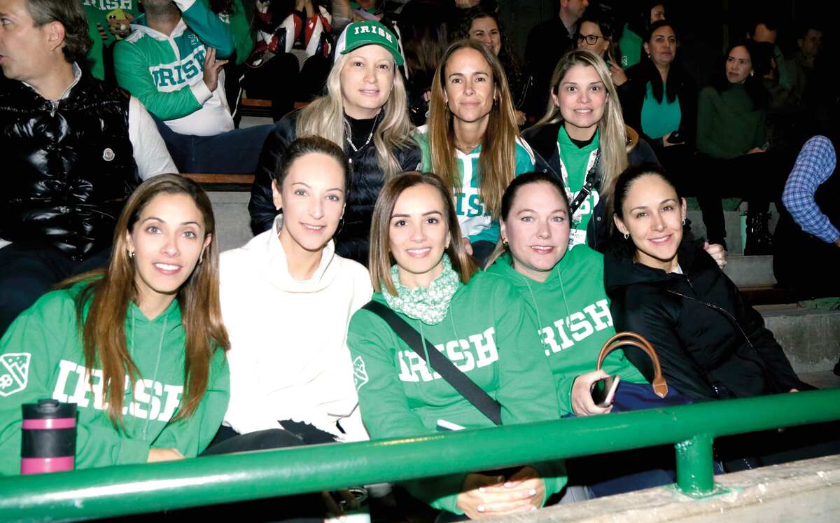 Ale Gutiérrez, Pau Cueva, Vania Mongue, Alejandra Martínez, Magda Kalifa, Karina Fuentevilla, Cristina Torres y Mariana Garza