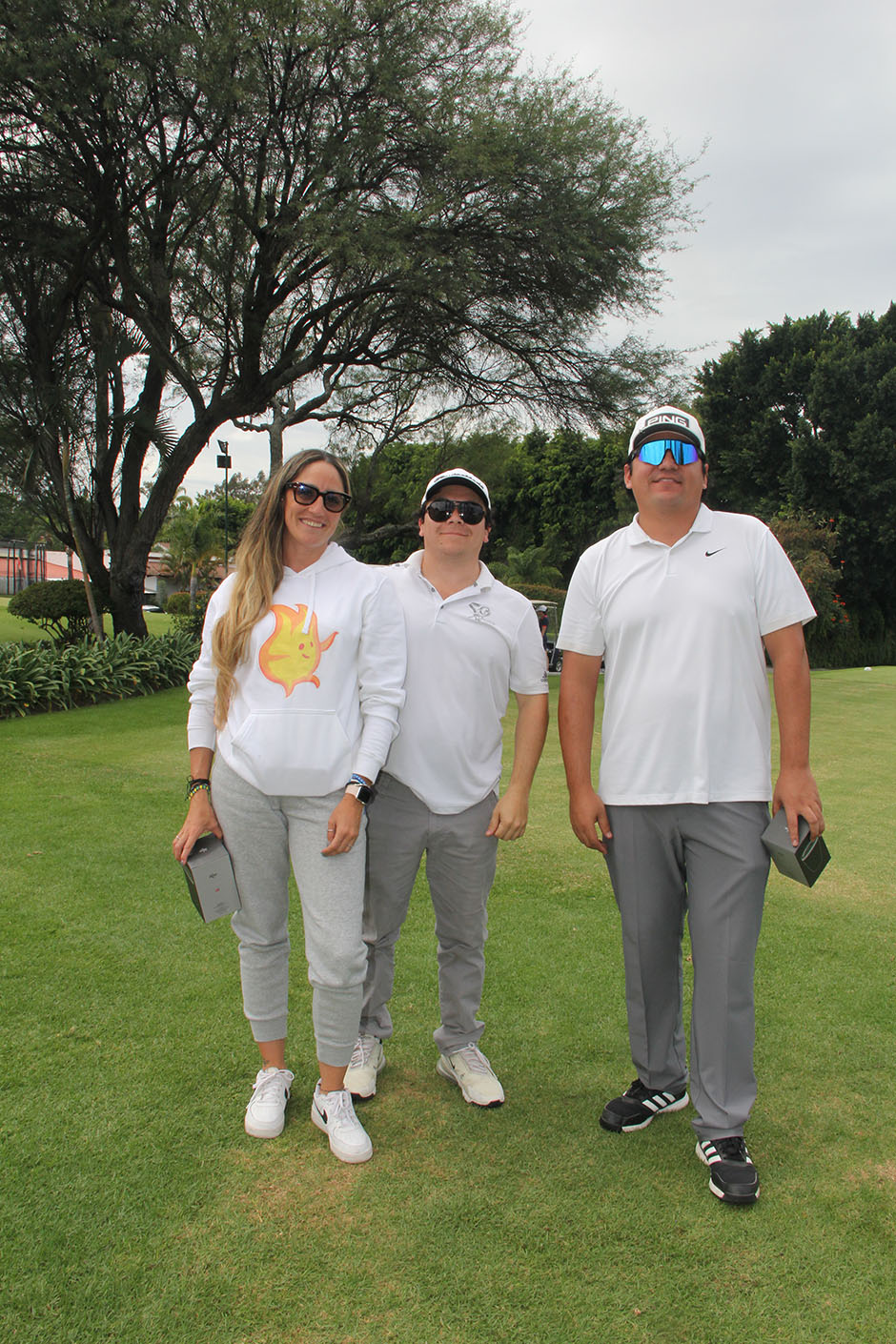 Ana Claudia Zermeño, Rogelio Guzmán y Carlos Fernandez Cano