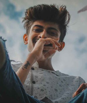 ¿Un viaje podría no ocurrir por tus tatuajes? Aquí te decimos la verdad (Foto: Isabel Ph de Pexels)