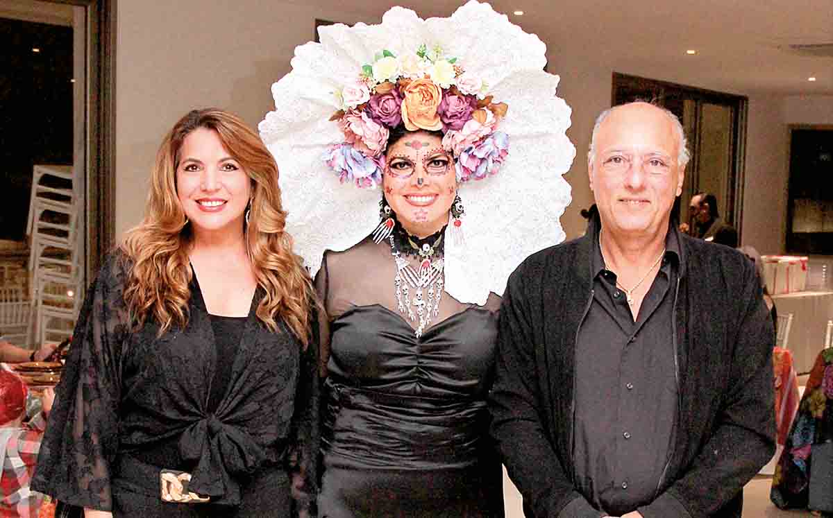 BETTY NARRO, MARISSA CATANEO Y NELSON HERNÁNDEZ celebraron el Día de Muertos a lo grande