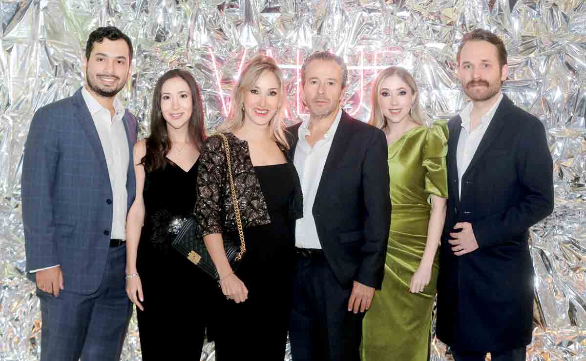 Antonio Kalifa, Isamar Marroquín, Isamar Gutiérrez de Marroquín, Luis Gerardo Marroquín, Melissa Marroquín y Carlos Bremer / Daniel Saldívar