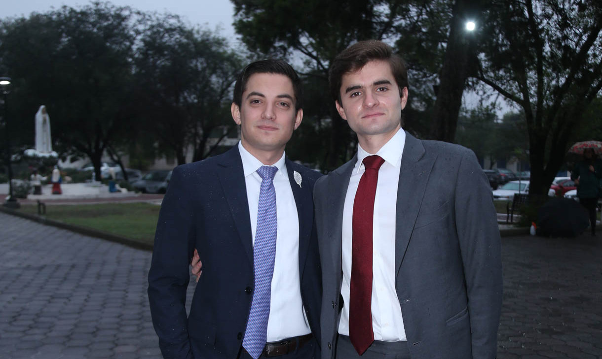 Alejandro González y Diego Zambrano