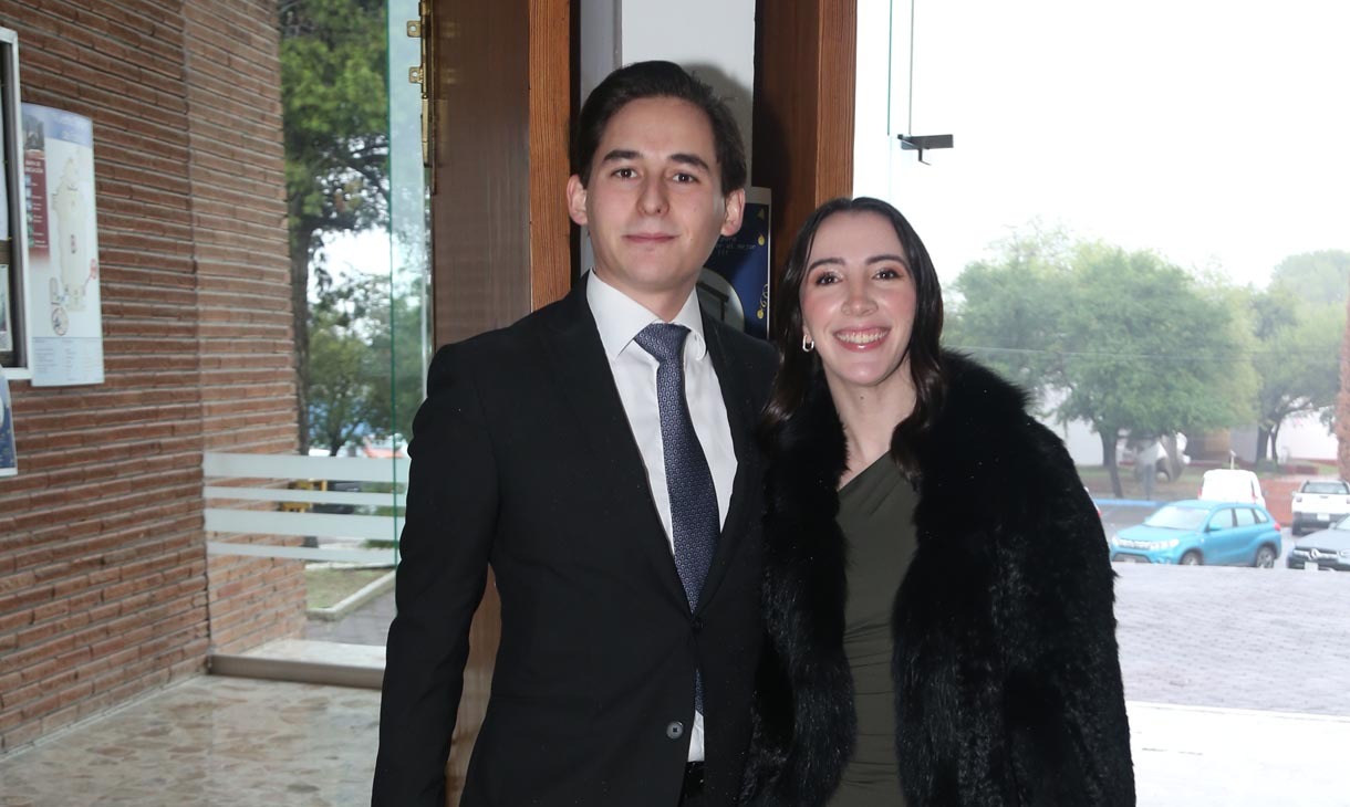 Rodolfo Villarreal y Regina De la Garza