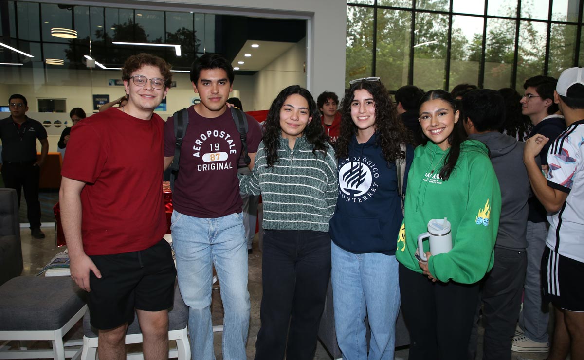 Eduardo, Antonio, Isabella, Andrea y Alexia