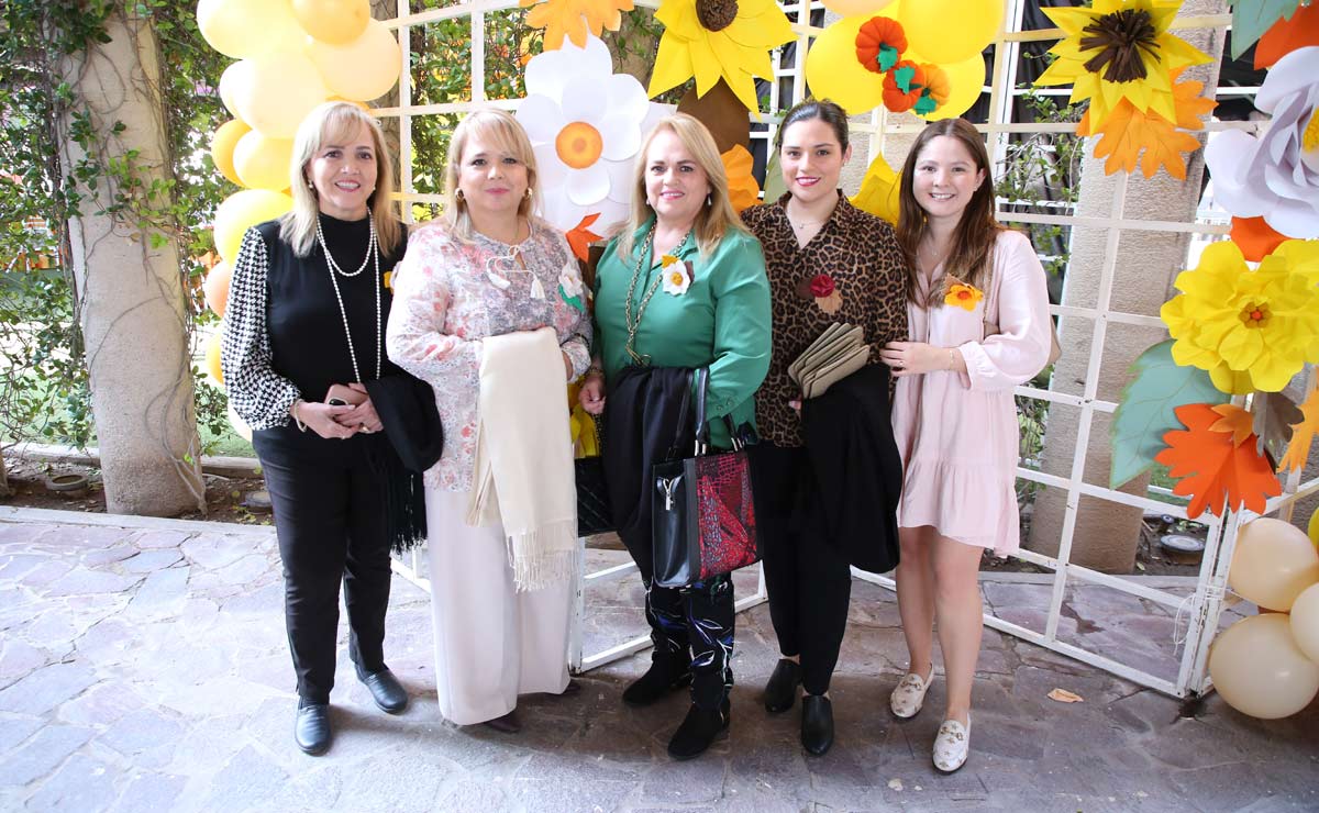 Pamela, Mónica, Anabel y Ana Cris