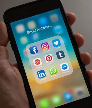 Por qué no me aparece el WhatsApp de un NUEVO contacto: pexels