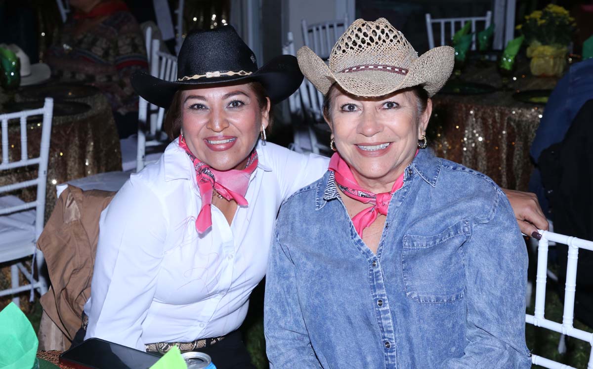 Emma y Mayela