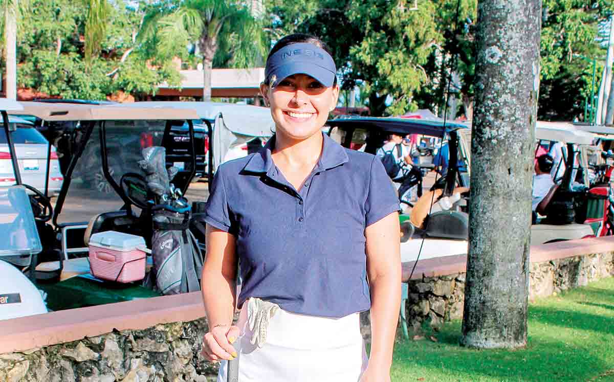 DIANA LARRAGA nos regaló su mejor sonrisa en el décimo torneo anual del ATS