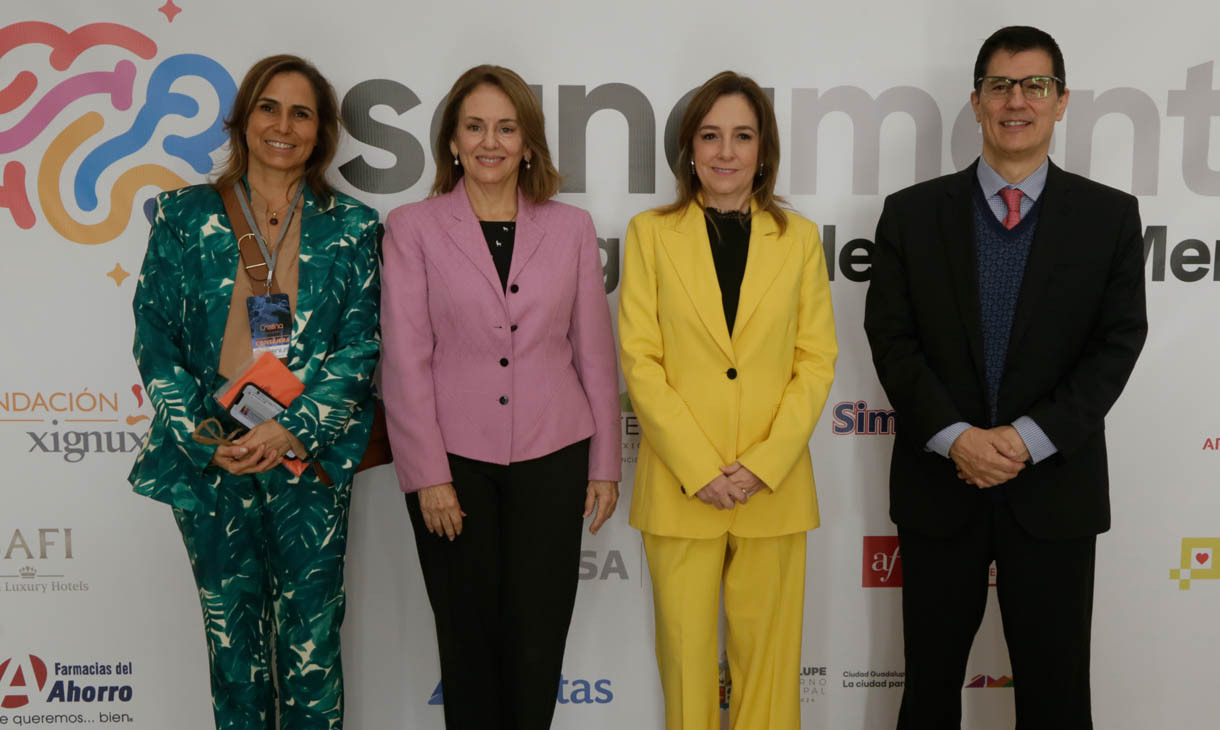 Cristina Canales, Tutuy Escámez, Maricarmen Martínez y Hugo Garza