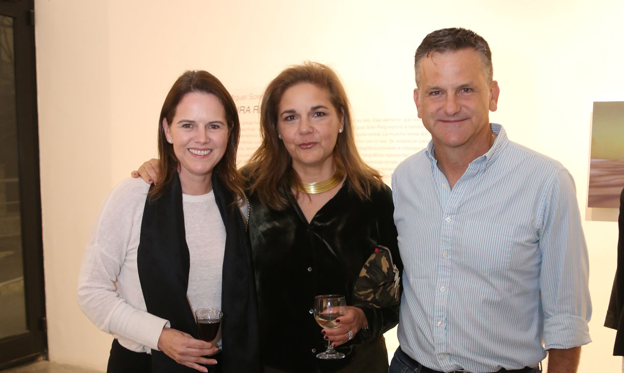 Lorena Sepúlveda, Eugenia González y Roberto Zambrano