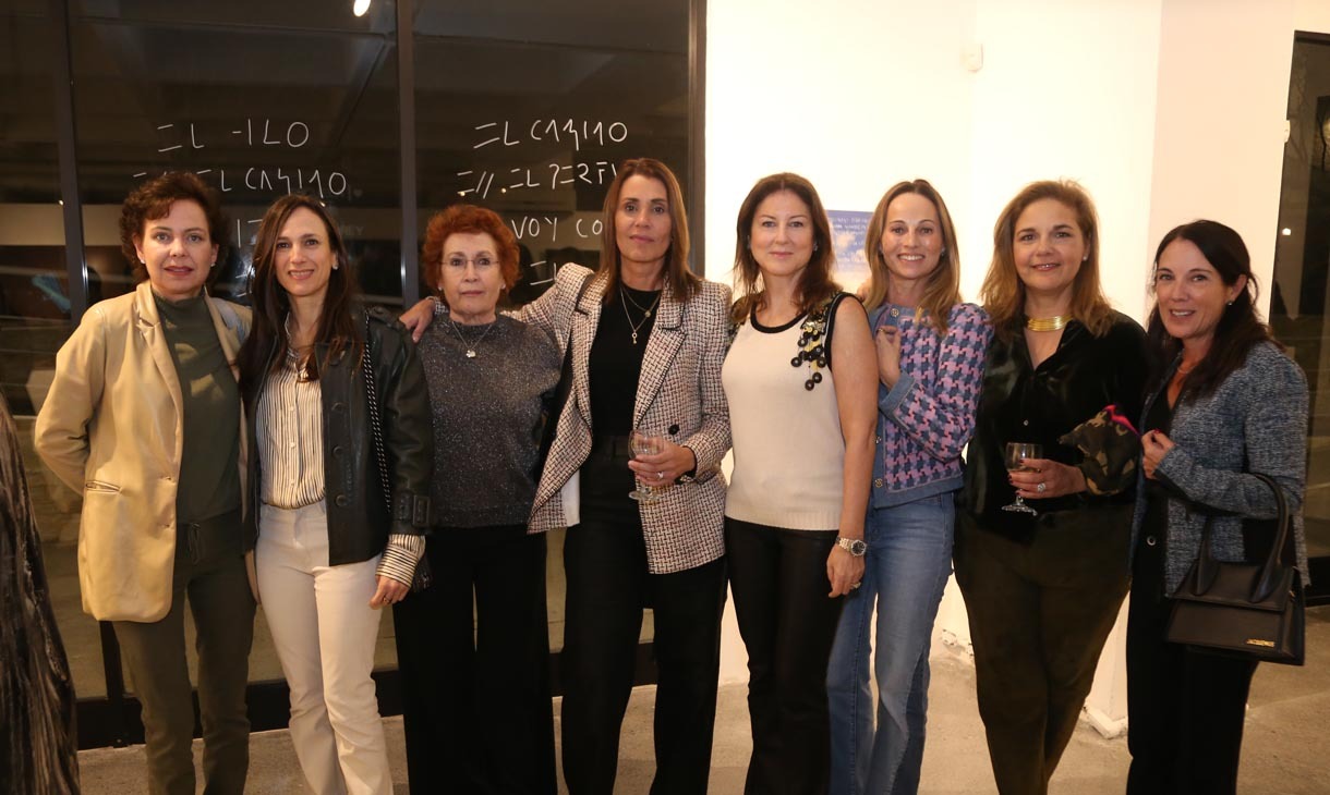 Fernanda Elizondo, Yolanda Garza, Emma Molina, Marla Martínez, Frida Sandler, Roberta Zambrano, Eugenia González y Érika Domínguez