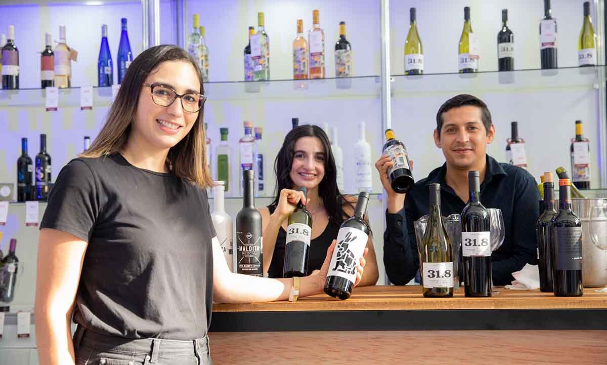 Mina de Anda, Odette Cortez y Max García