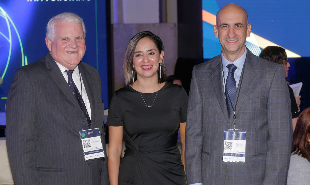 René Lankenau, Janice Damián y Eduardo Meouchi
