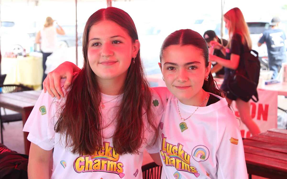 Eugenia Zertuche y Sofía Sillas