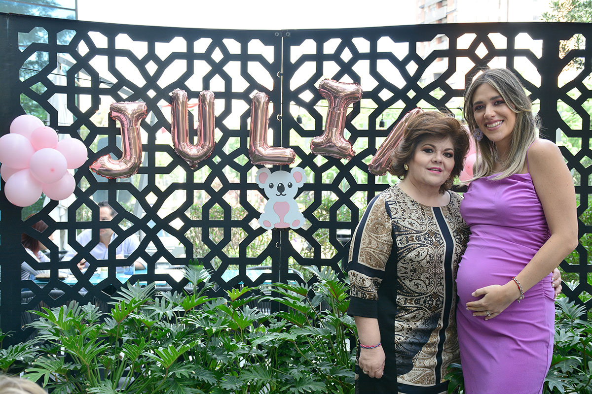 02 Laura Zepeda y Andrea Cornejo