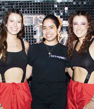 REBECA MARTÍNEZ, GIOVANNA OLIVA Y CECI GONZÁLEZ en el tan esperado jueves de reggaetón