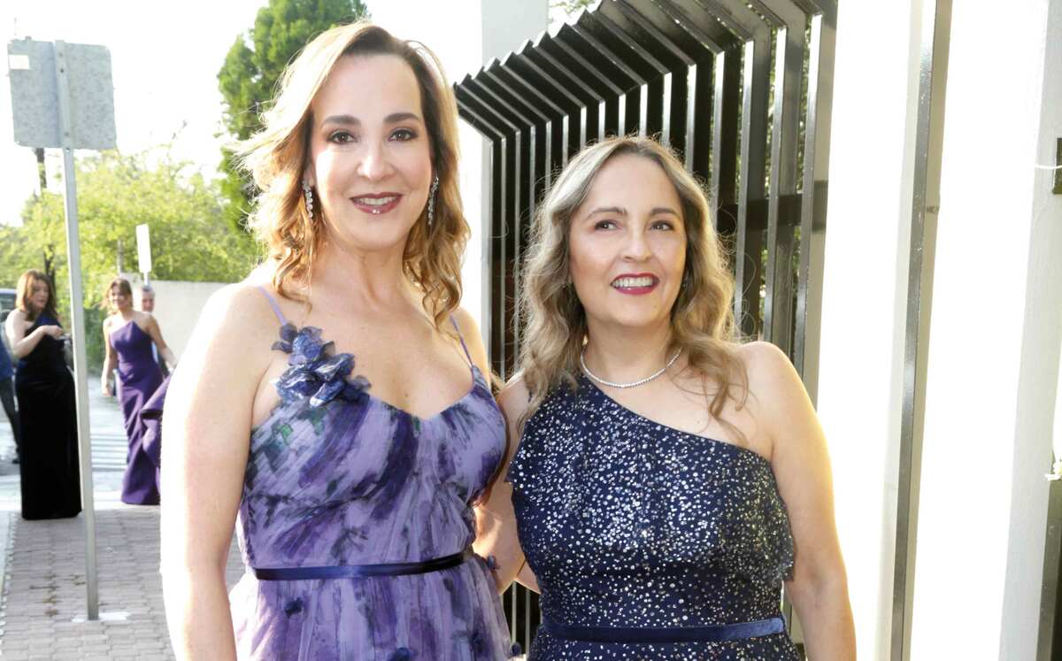 María Isabel Garza de Salvador y Alejandra García