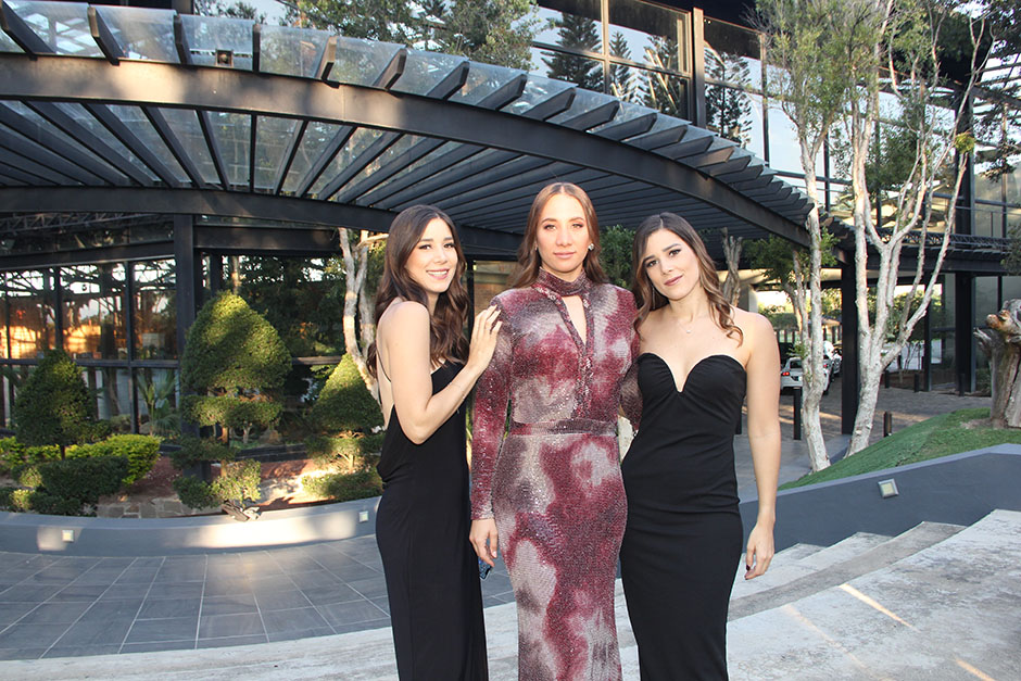 Nathalie Toussaint, Mariana Novoa e Ivanna Toussaint