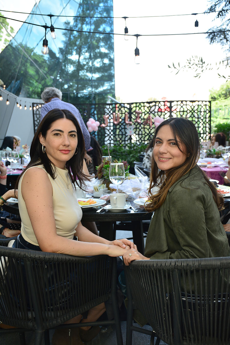Stephanie Elenes y Mariana García