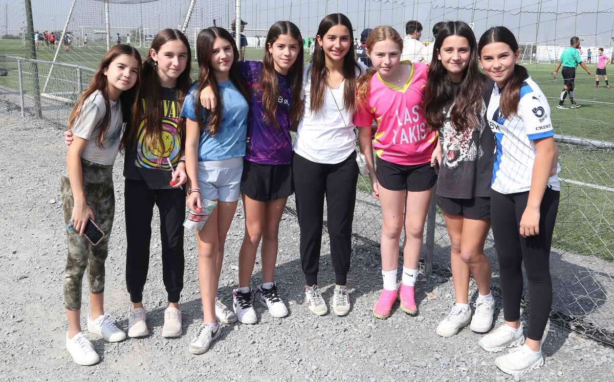 Victoria Lankenau, Viena Villarreal, Loreta Miselem, María Aguirre, Andrea Cruz, Eva Treistman, Raquel Montemayor y Ana Fer Chávez