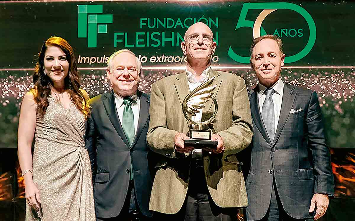 MARIANA PRIEGO, HENRY FLEISHMAN, FERNANDO ASTABURUAGA Y ROBERT FLEISHMAN conmemoraron el 50 aniversario de la Fundación Fleishman
