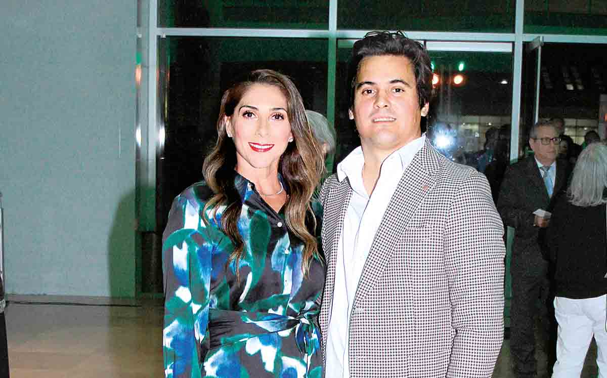 DENISE ALEMÁN Y MARIO FLORENCIA disfrutaron del  50 aniversario de Fundación Fleishman