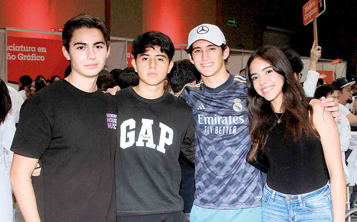 LUIS NUÑEZ, ERNESTO MONTES, LUIS COLL Y NAOMI ROCHA presentes en el Día de Orientación Vocacional