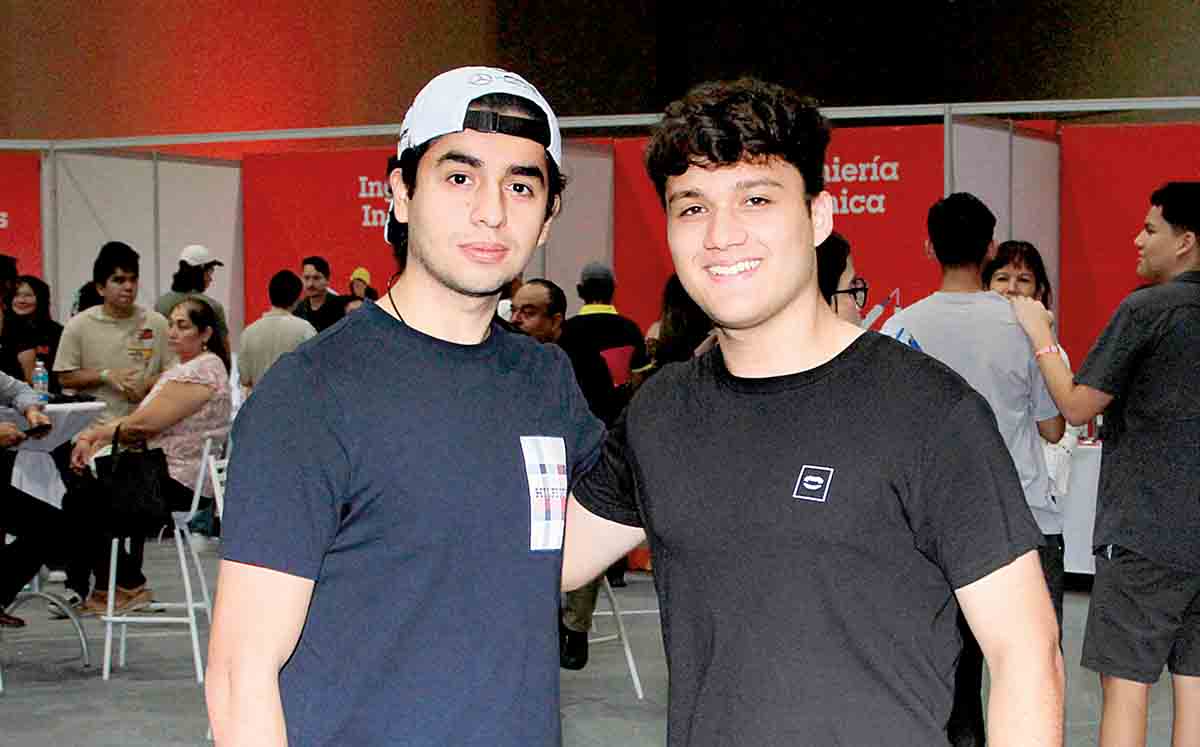 RAFAEL GUDIÑO Y SANTIAGO GONZÁLEZ asistieron al Día de Orientación Vocacional