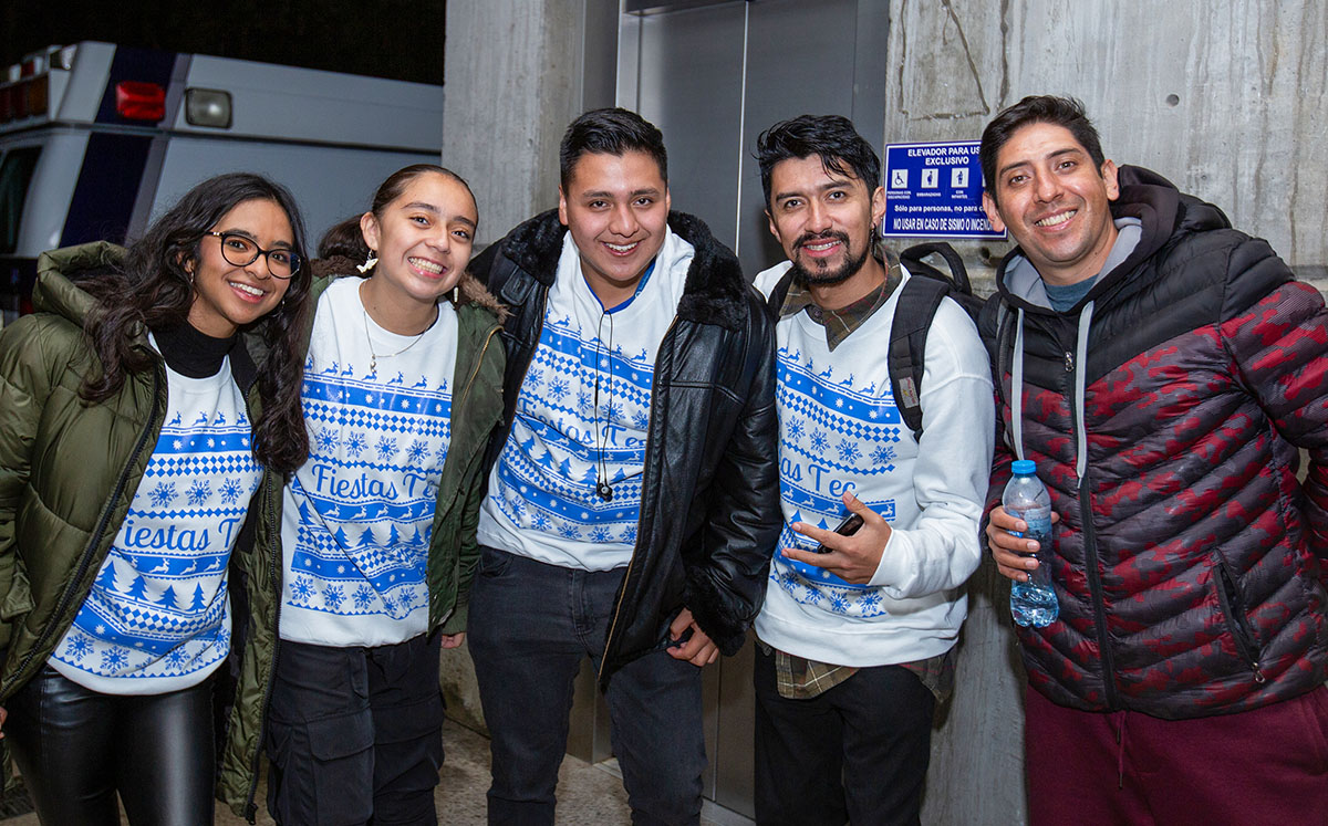 Paulina Hernández, Orian Nolasco, Derek Zamora, Richard Ácidos y Juan López