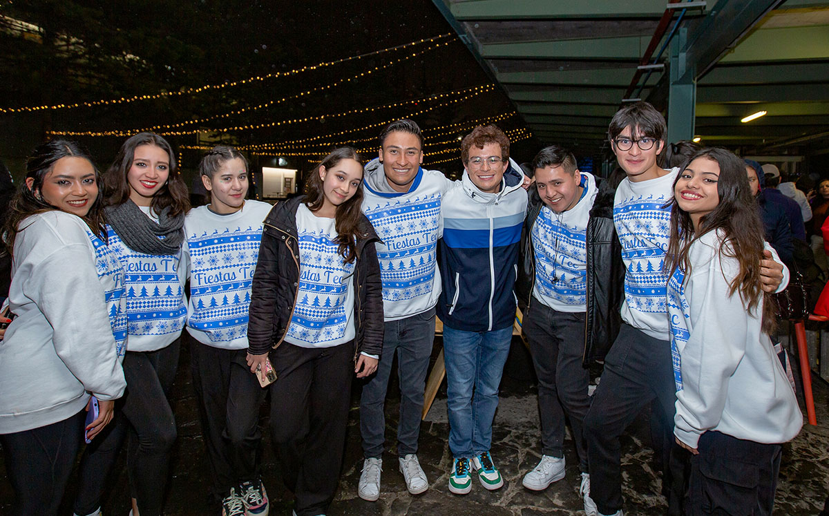 Paulina Salas, Ana Milgar, Valeria Malaver, Natali Michel, Emilio Blancas, Ignacio Ortuño, Derek Zamora , Diego Marmolejo y Victoria Galeana