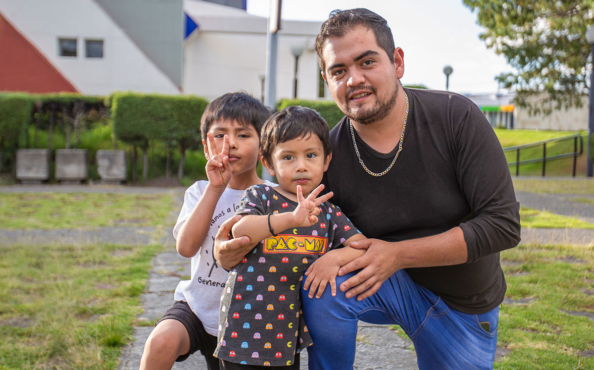 Félix Bernal, Ithan Bernal y Mario Bernal