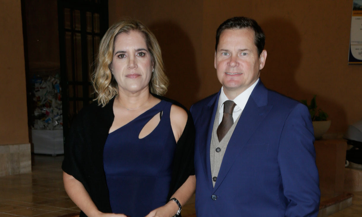 Vivi Paredes y Mauricio Zambrano