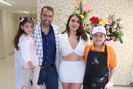 Larissa, Mauricio, Susana y Gael