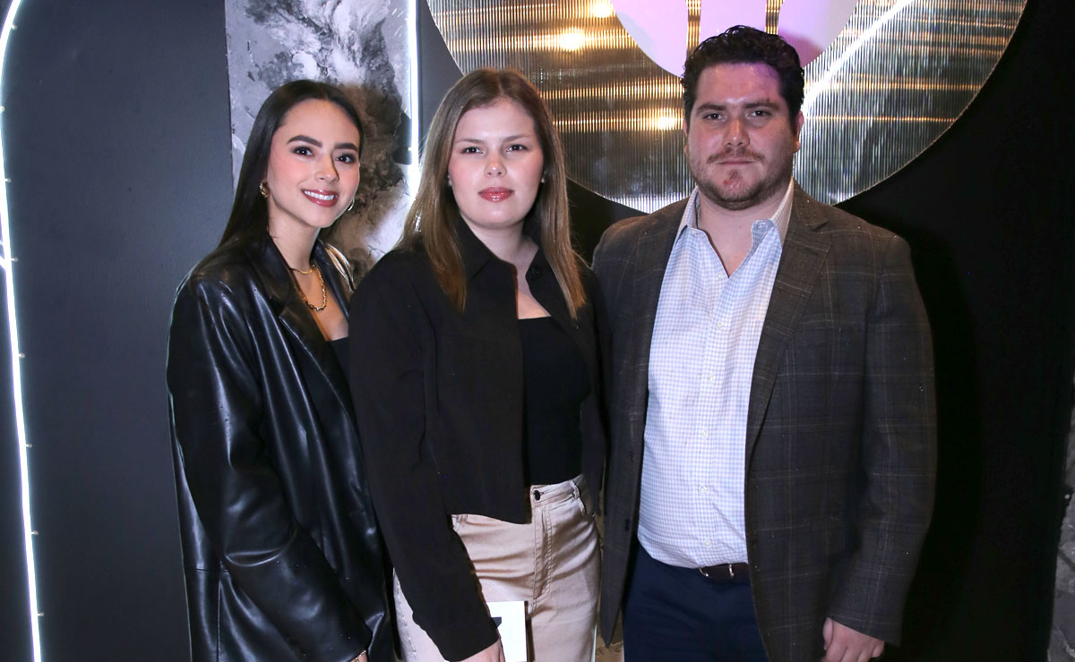 Victoria, Paulina y Juan Pablo