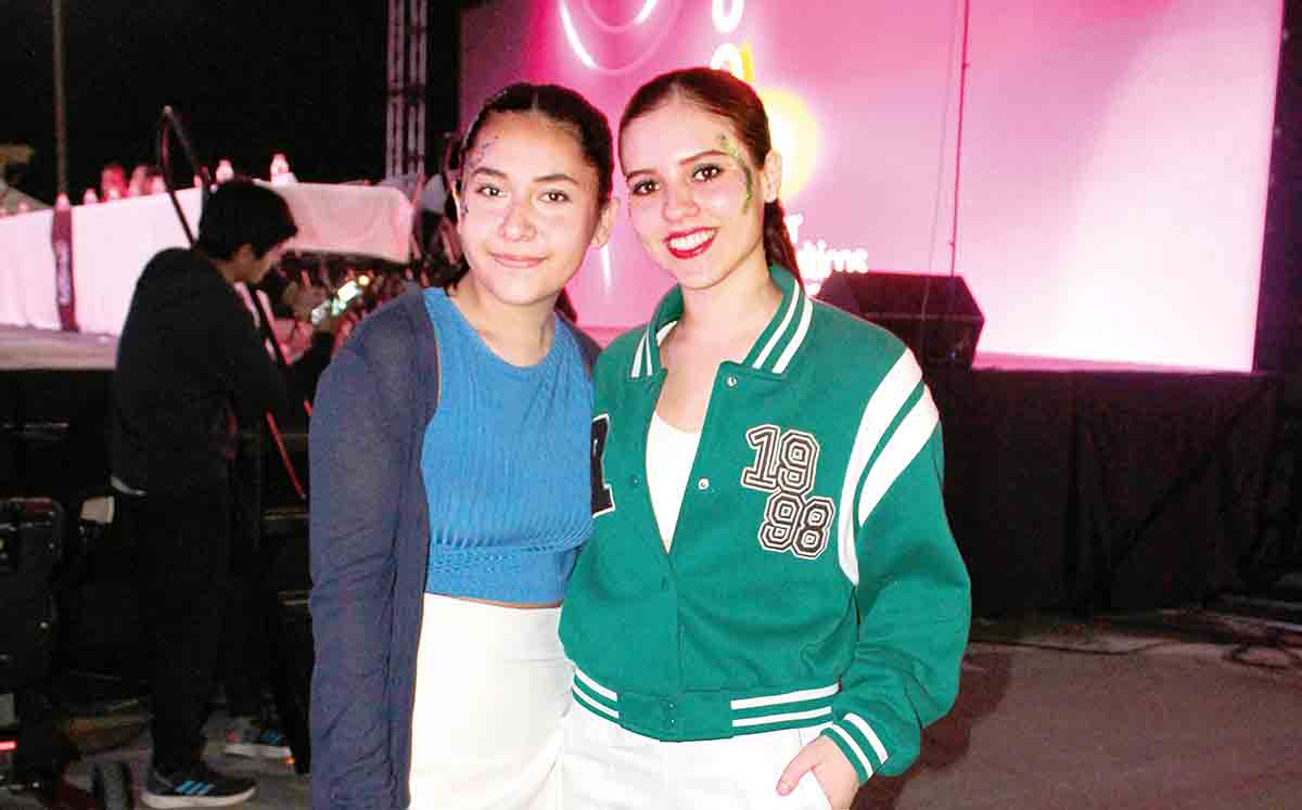 MARIANA MORALES y REGINA SALDIVAR nos regalaron sus mejores sonrisas