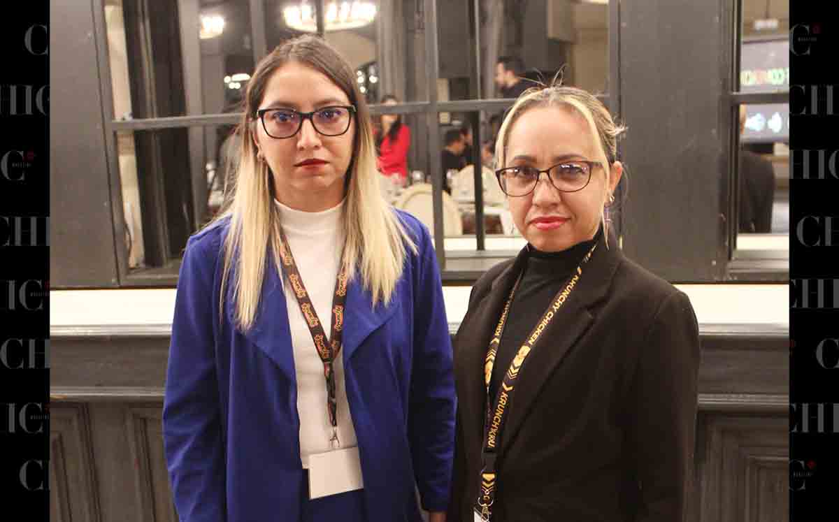MARILI PÉREZ y ANEL MARTÍNEZ se enteraron de las actividades para 2024 de Grupo Multimedios