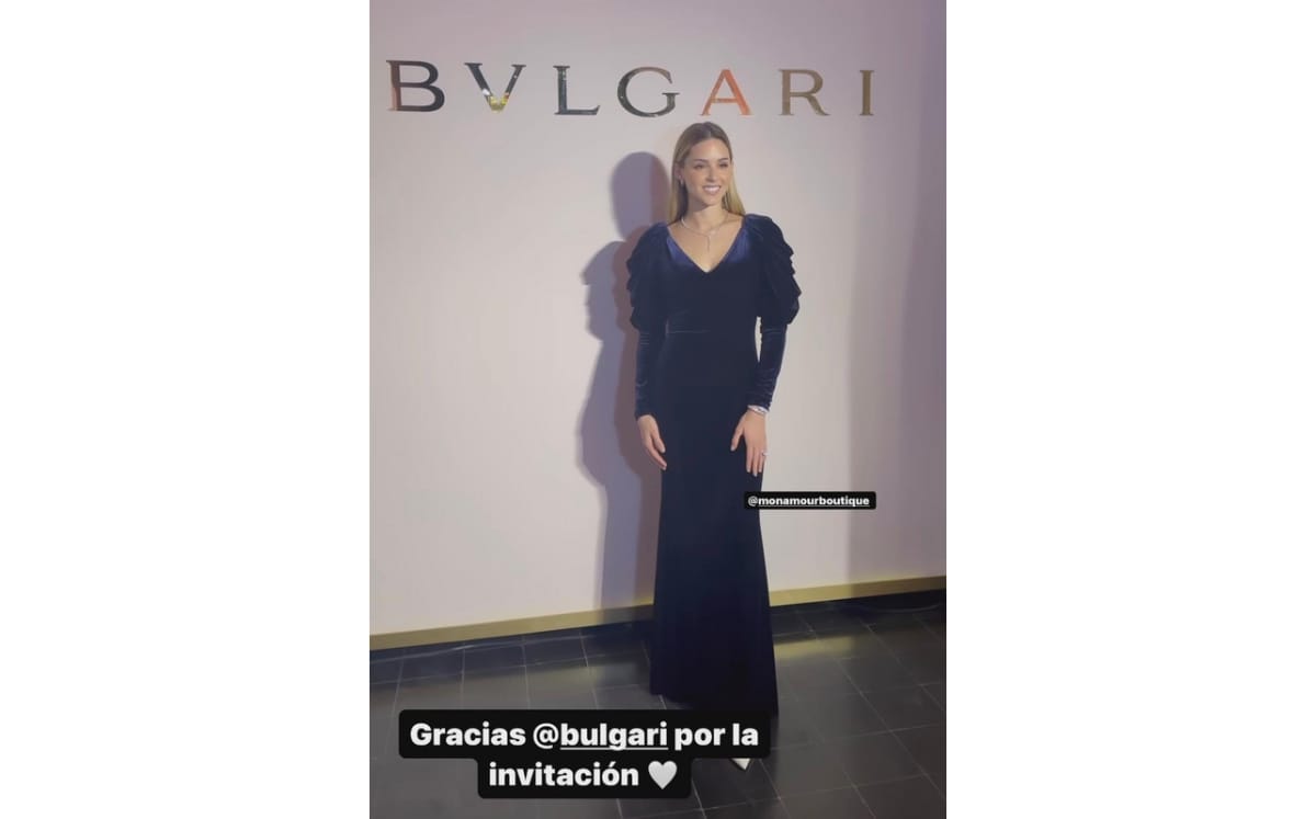 Mariana Rodríguez roba cámara con look aterciopelado como primera dama (IG)