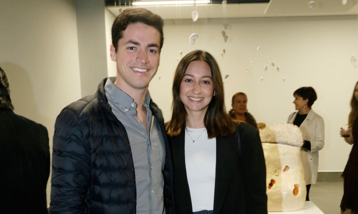 Adrián Guzmán y Paulina Amaro